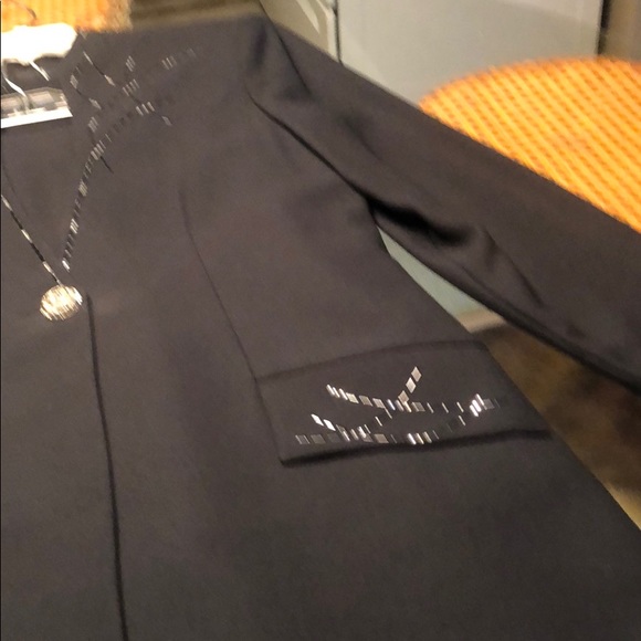 3 piece black suit/Caramia - Picture 3 of 10